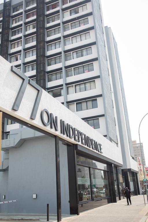 Apartment 64 At 77 On Independence Ave วินด์ฮุก ภายนอก รูปภาพ